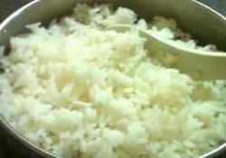 Fluffy just cooked rice