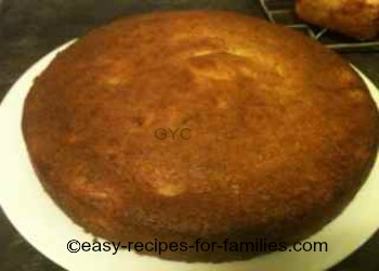 Easy Banana Cake