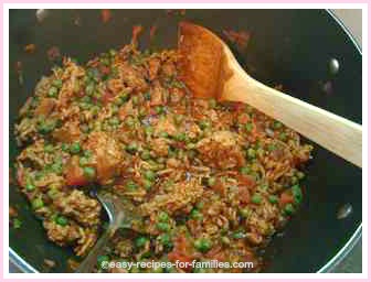 meat sauce for ground beef recipe ready