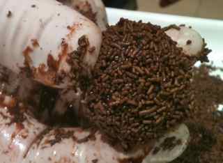 Easy Kids Recipes - Cake Balls - apply chocolate flakes