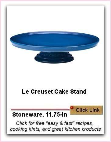 Le Creuset Cake Stand - Stoneware in Marseille Blue, 11.75 in diameter