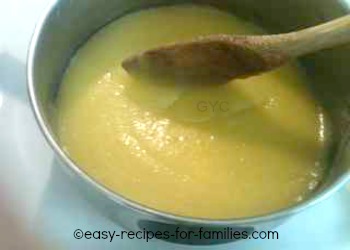 A thick smooth mixture for the pumpkin pound cake