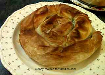 Make this best pumpkin pie of pumpkin and spinach swirls in filo pastry