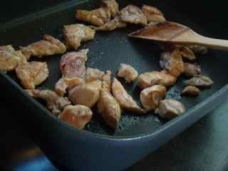 Fry chicken pieces