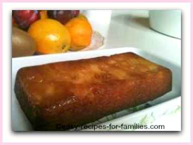 This moist log cake is an upside down apple cake with maple syrup