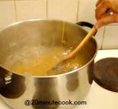 Stir the spaghetti