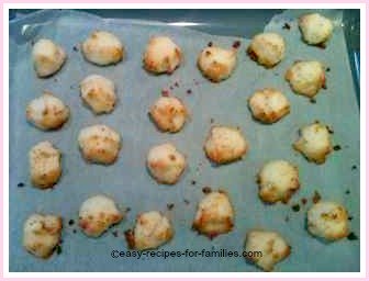 tray of coconut macaroons for kids cooking recipes