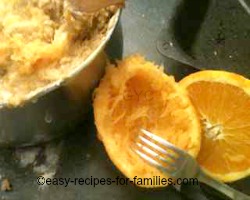 Combine the ingredients for the Pumpkin Cake