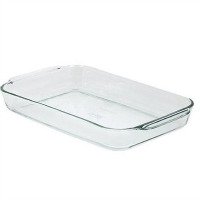 Pyrex Bakeware 4.8 qt oblong casserole dish